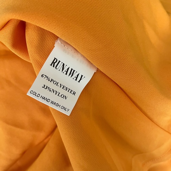 Runaway the Label Astrid Mini Dress Lg - Picture 9 of 9